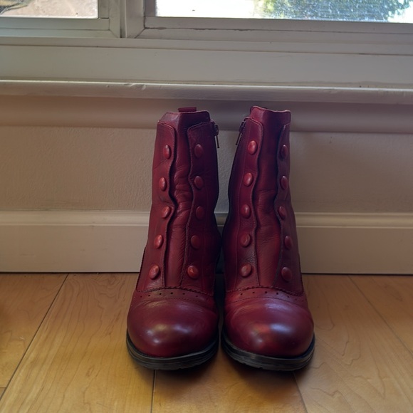 Worn a handful of times, Miz Mooz Red Leather  Jozie Ankle Boots - Picture 7 of 8